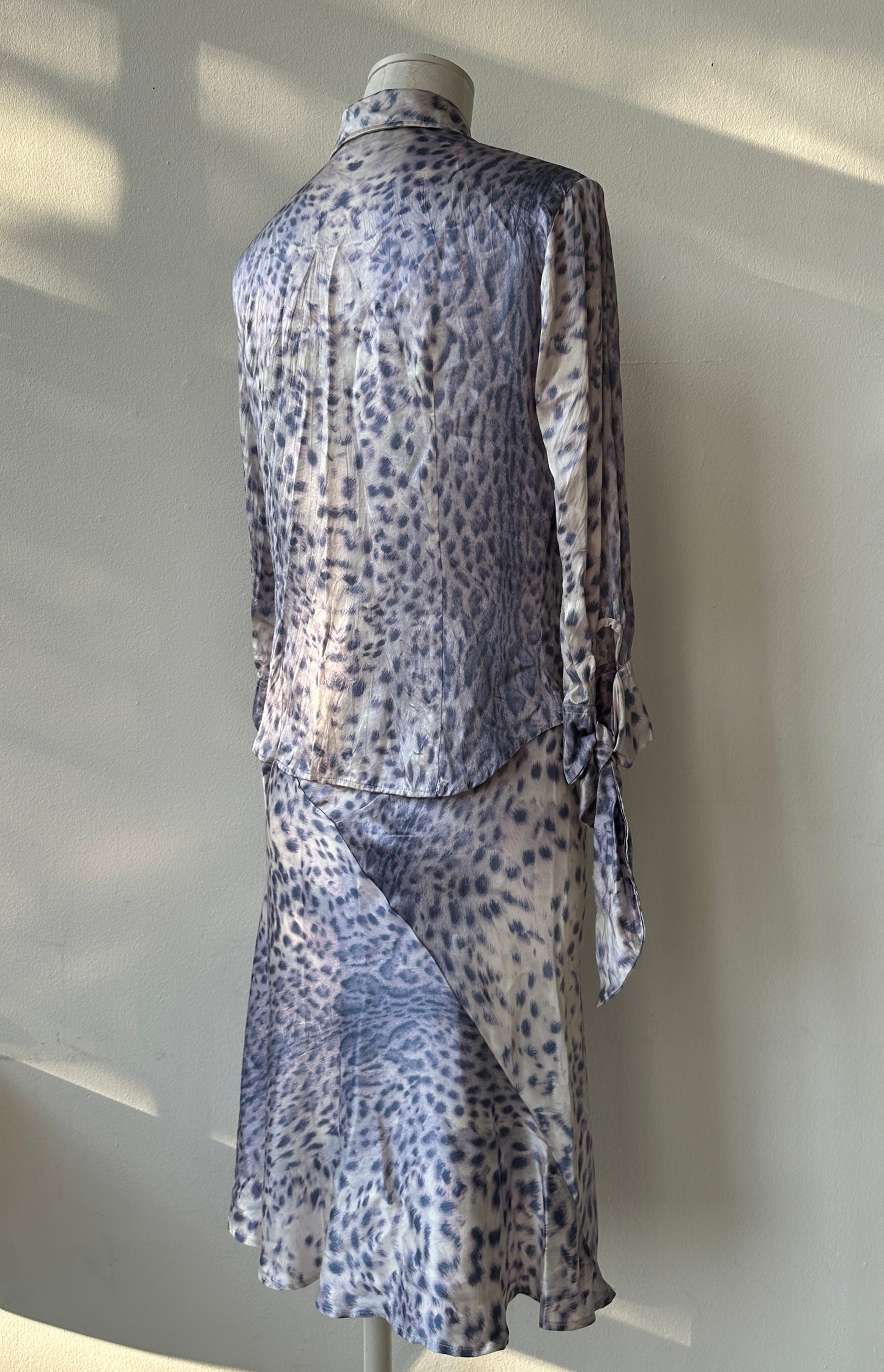 Roberto Cavalli S/S 2000 Silk Leopard Print Set Purple in size S/M