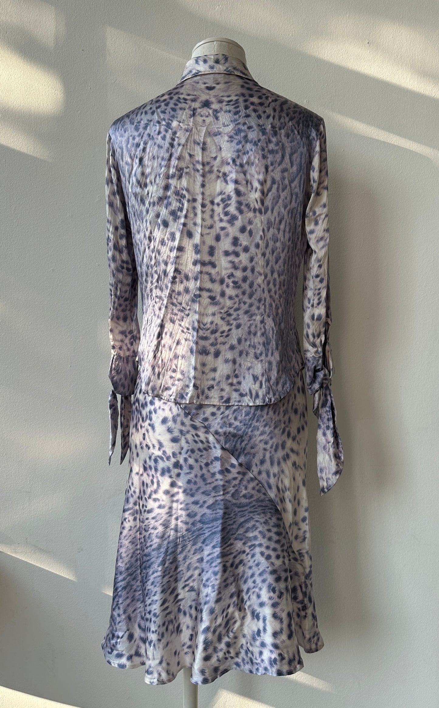 Roberto Cavalli S/S 2000 Silk Leopard Print Set Purple in size S/M