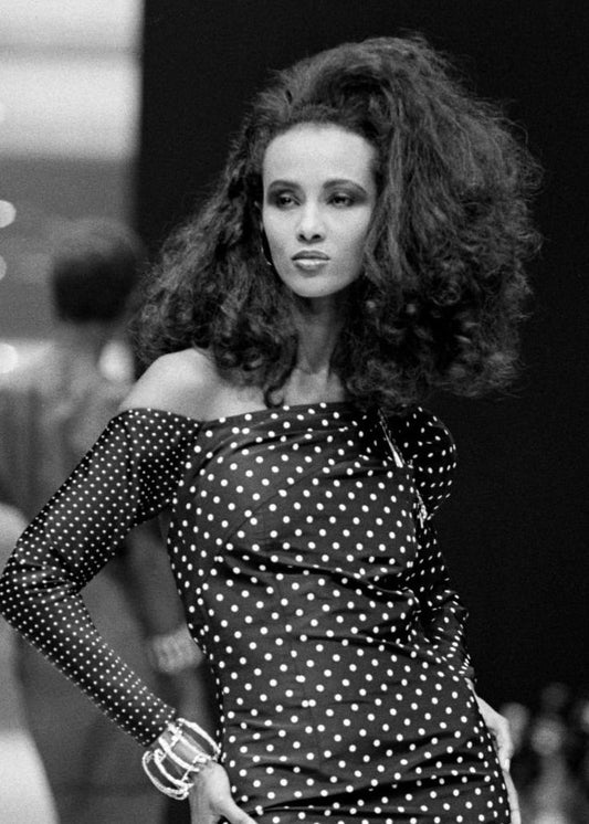 Versace S/S 1987 Runway Polkadot One Shoulder Silk Dress in size S.