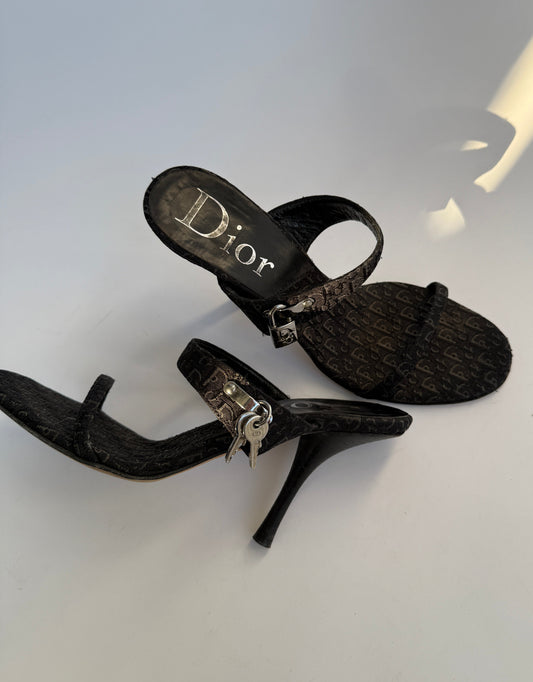 Christian Dior by Galliano Vintage Black Monogram Mules with Silver Lock & Keys Hardware in size IT 37,5/US 7,5/UK 5.