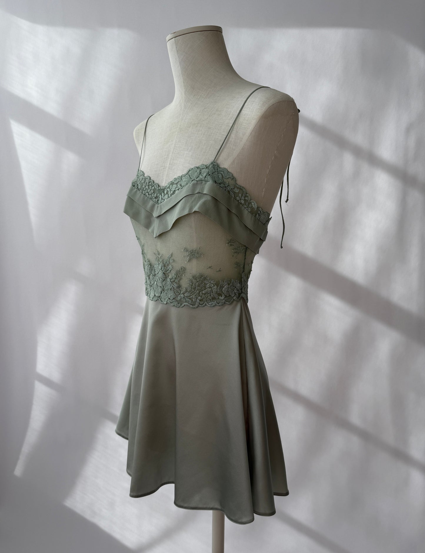 La Perla Soft Pastel Green Silk and Lace Lingerie Mini Slip Dress (S/M)