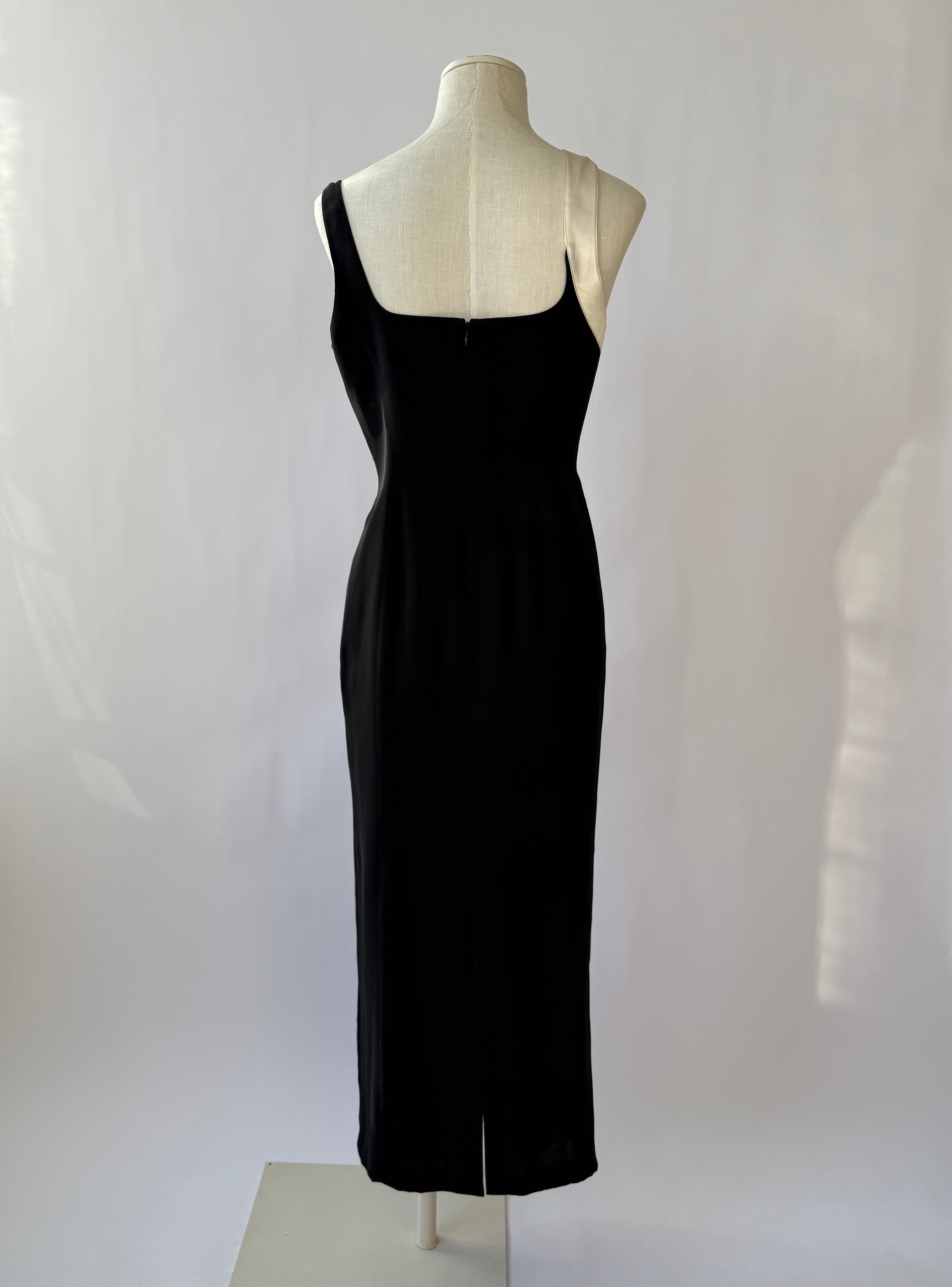 Thierry Mugler 1999 Black and White Sculptural Runway Gown – Rixt