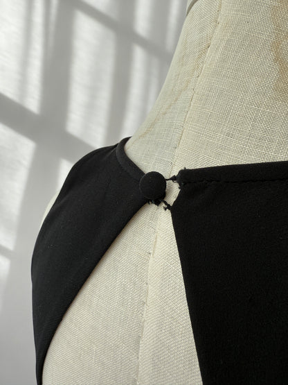 Valentino F/W 2001 Runway Black Silk Beaded Backless Mini Dress (S)