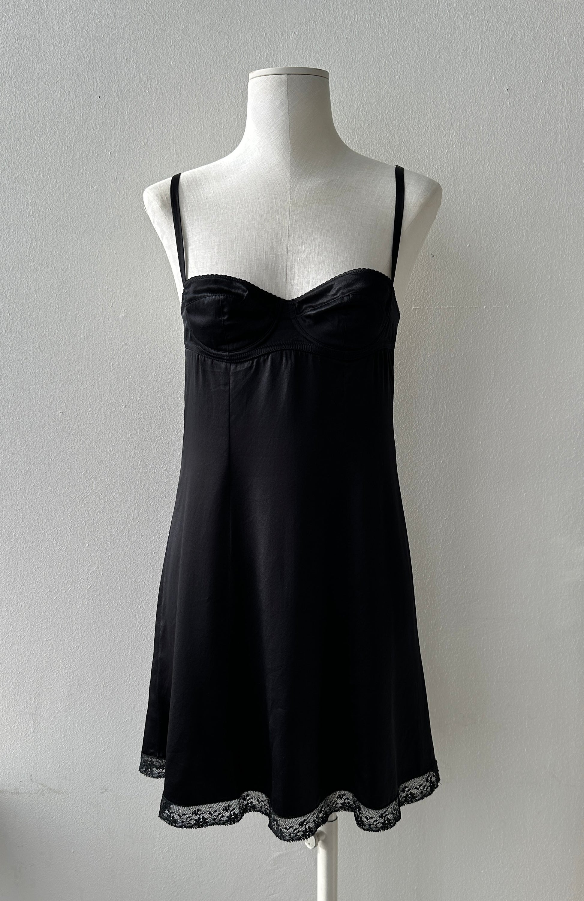 silk slip dress with built-in bra snilers Nightgown for Women Spaghetti Strap Built-in Bra Padded Nightdress Satin Lace Lingerie Lightweight Full Slip Dress