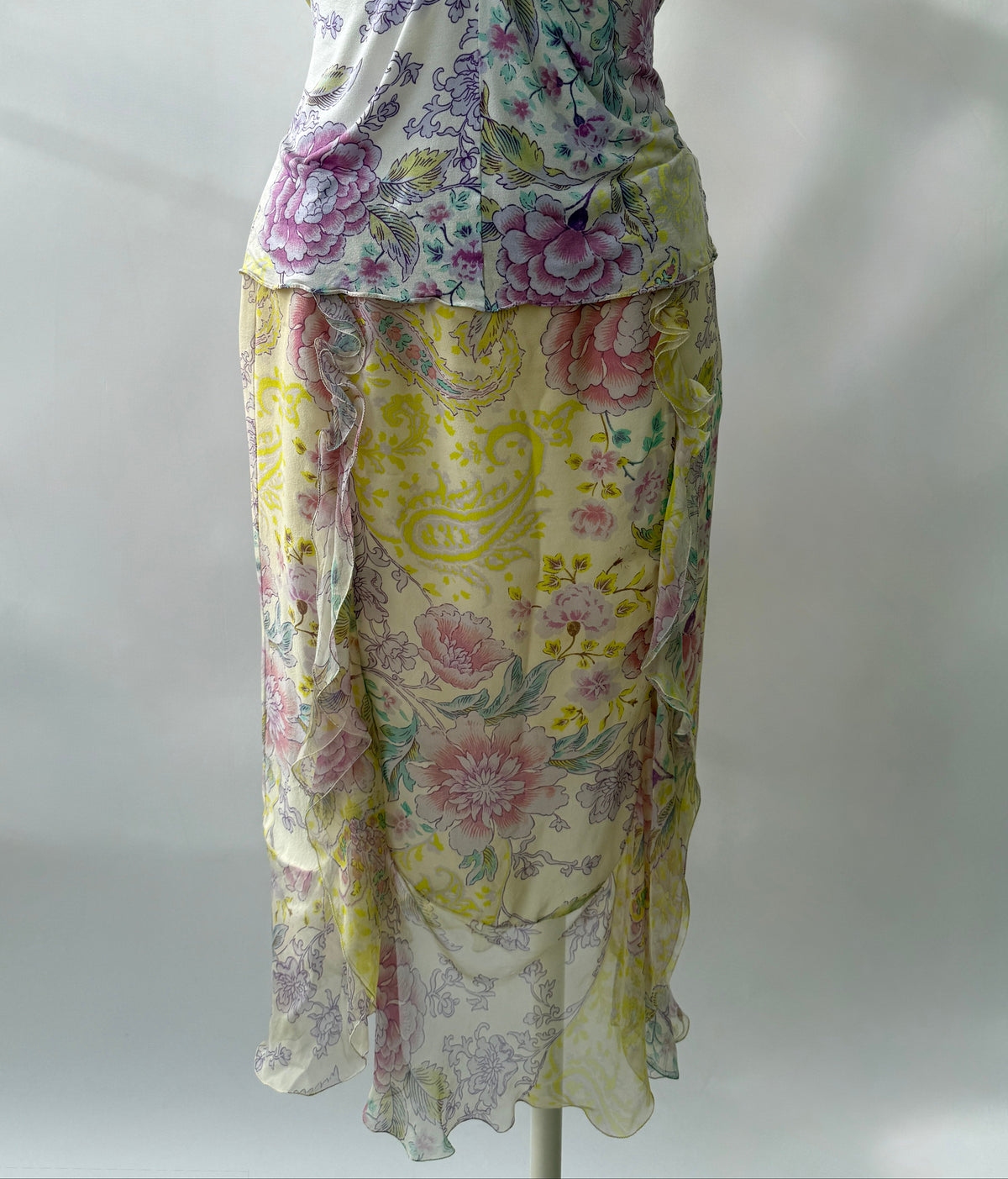 Emanuel Ungaro 2000s Vintage Silk Floral Two Piece Skirt Set (S)