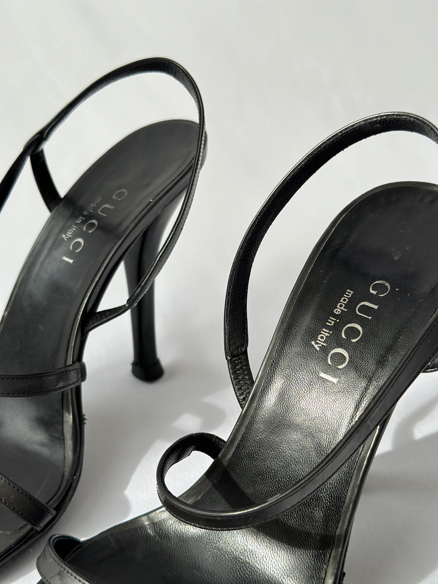 Gucci by Tom Ford Strappy Leather Heeled Sandals 