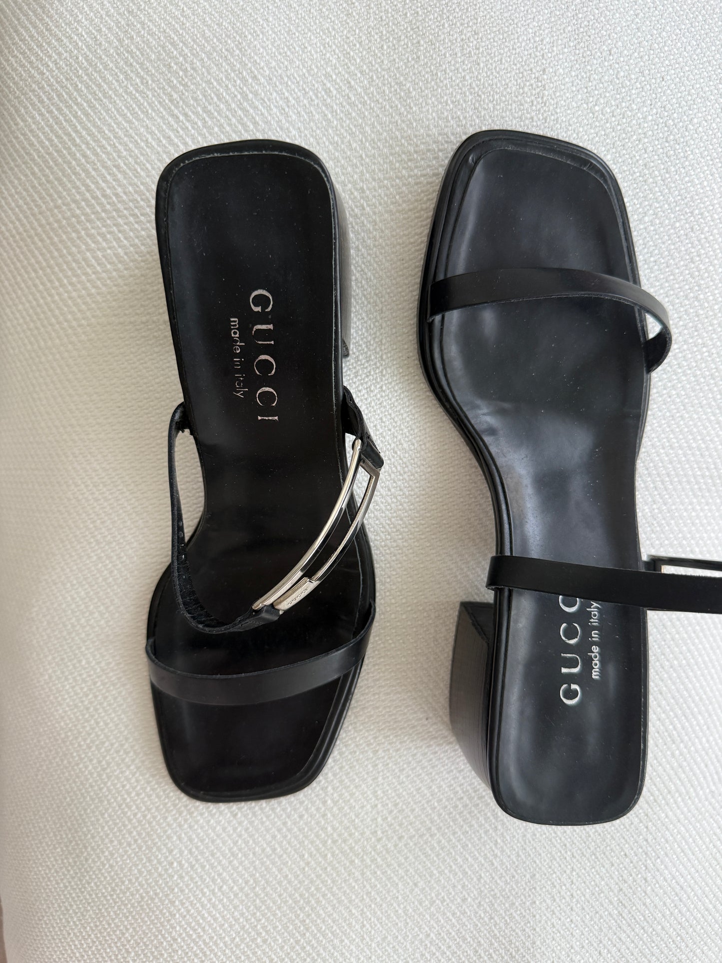 Gucci 90s/00s Vintage Leather Mules with Silver Metal Detail (IT 35/US 5/UK 2)
