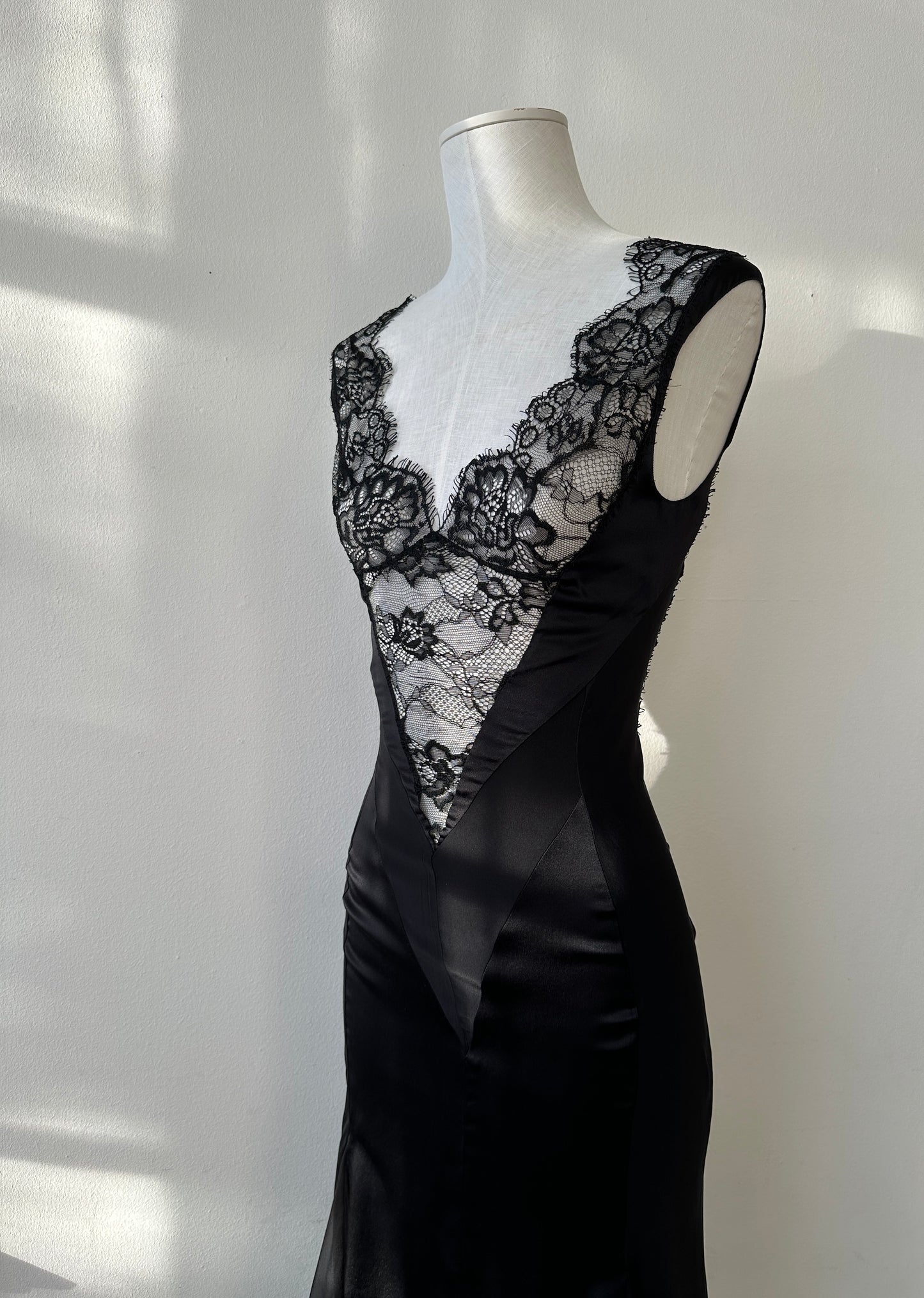 Dolce & Gabbana 90's Black Lace and Silk Décolleté Dress in size XS/S.