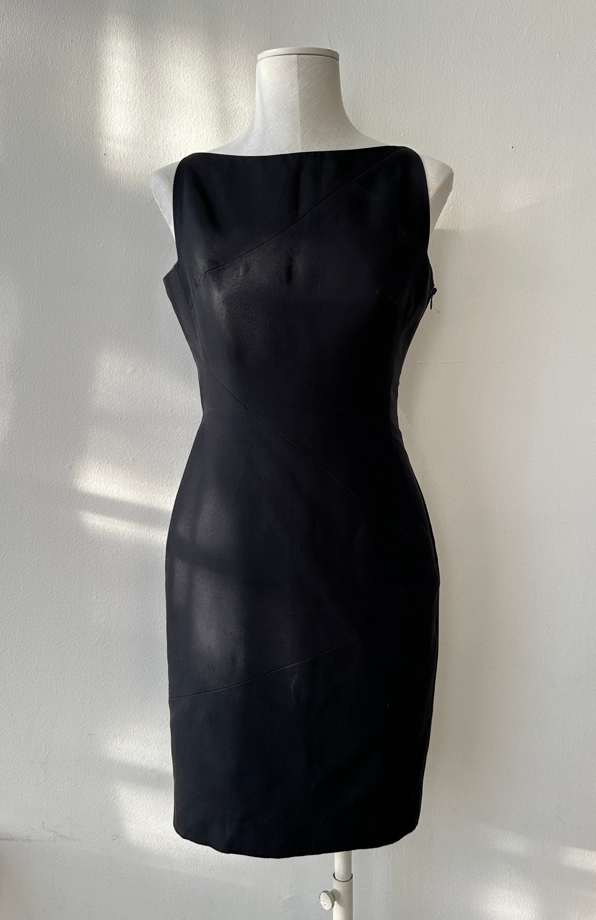 Gucci by Tom Ford S/S 1998 Black Panelled Sheath Satin Pencil Dress in size S.