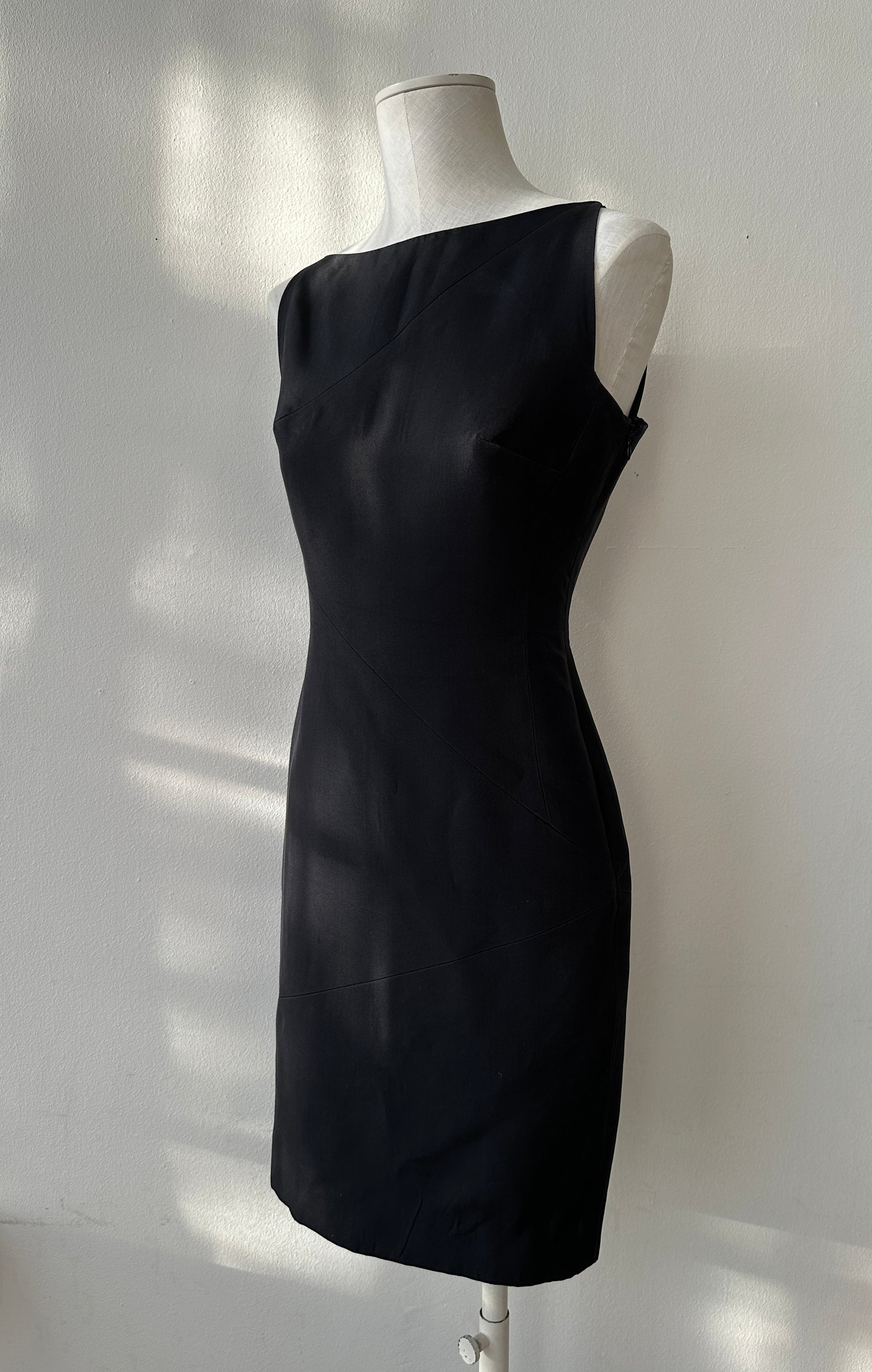 Gucci by Tom Ford S/S 1998 Black Panelled Sheath Satin Pencil Dress in size S.