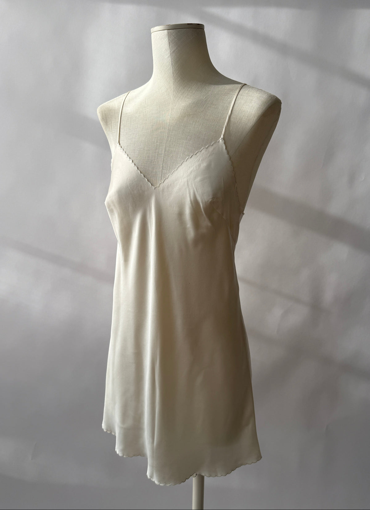 La Perla Silk Scalloped Bridal Slip Dress (S/M)