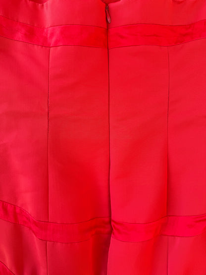 Third detail photo of the fabric of the Valentino vintage strapless dress