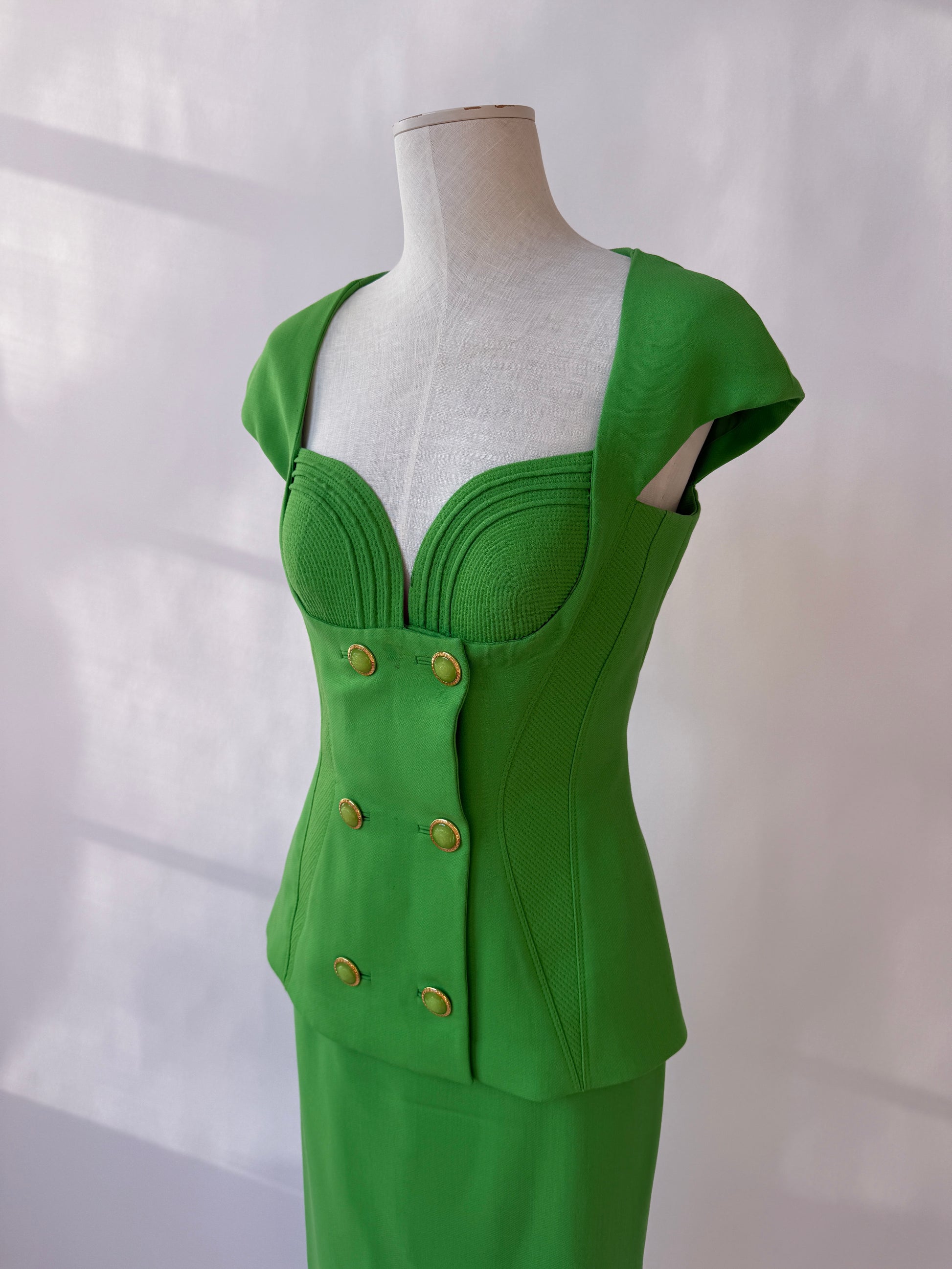 Versace 1993 Vintage Runway Green Skirt Suit – Rixt Archives
